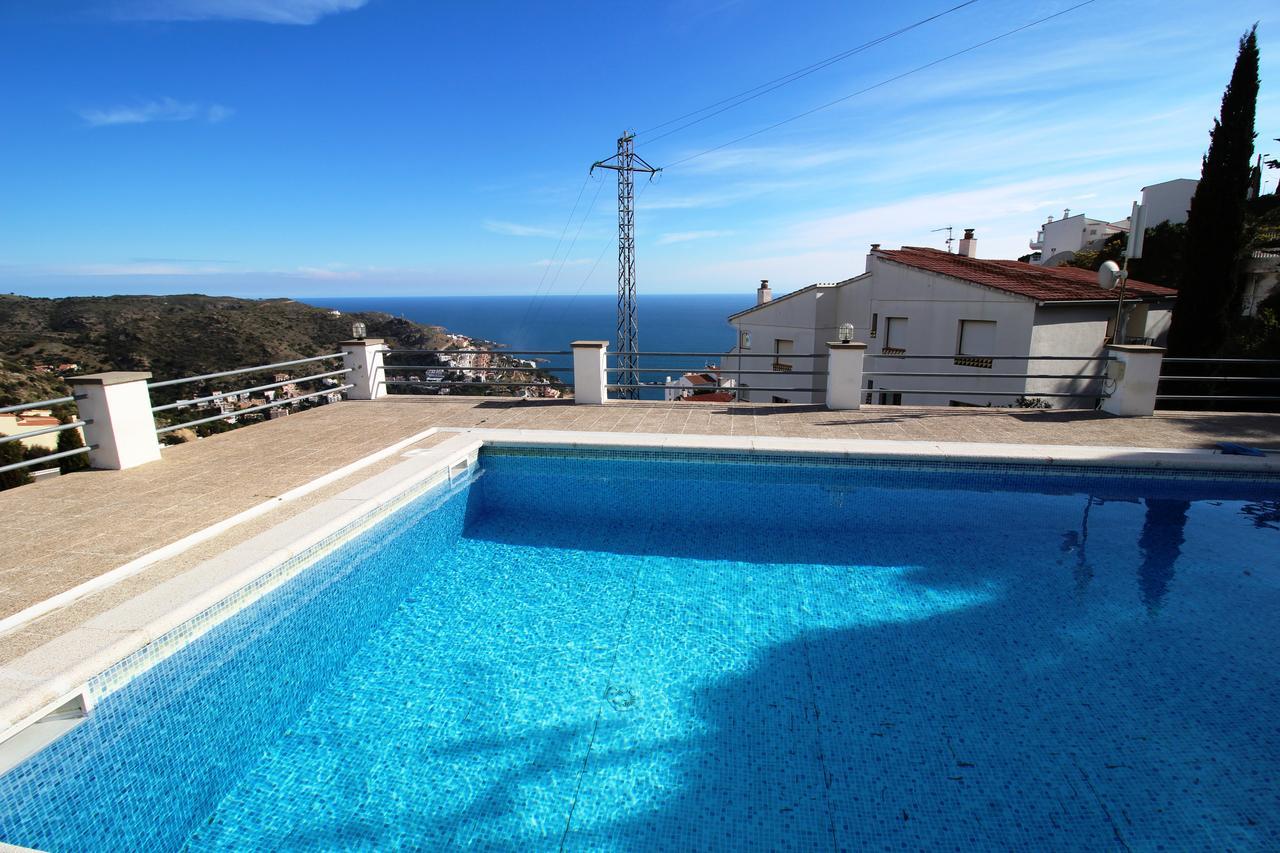 DULCE VIDA 1, Apartamento con piscina comunitaria, vistas al mar y wifi Appartamento Roses Esterno foto